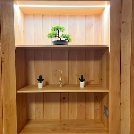 아파트 Apartma Beny With Sauna Zaga